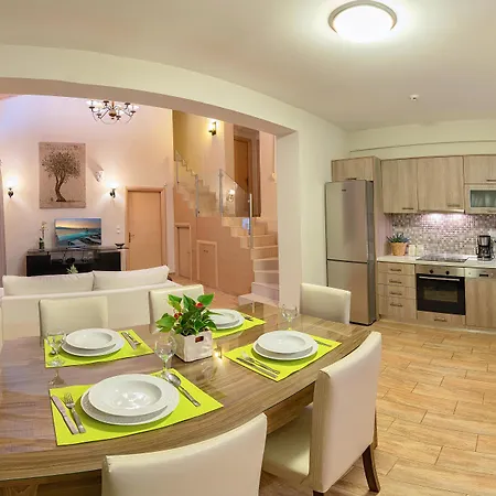 Ionian Heaven * Nikiana