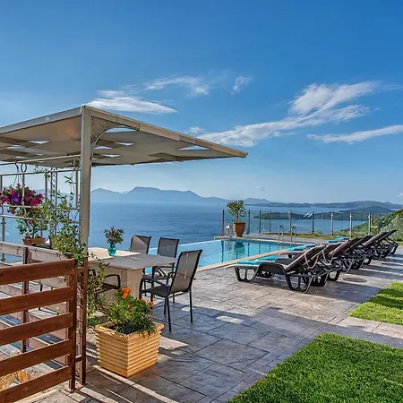 Villa Ionian Heaven *