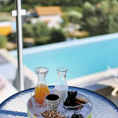 Ionian Heaven Nikiana