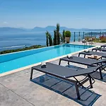 فيلة Ionian Heaven *